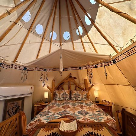 Bandera Stronghold - Cochise Tipi Exterior photo