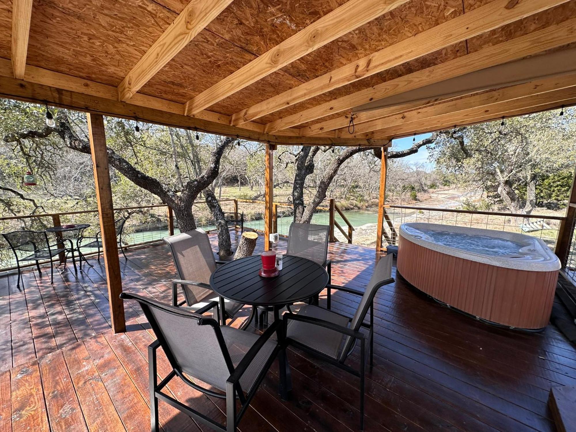 Bandera Stronghold - Cochise Tipi Exterior photo