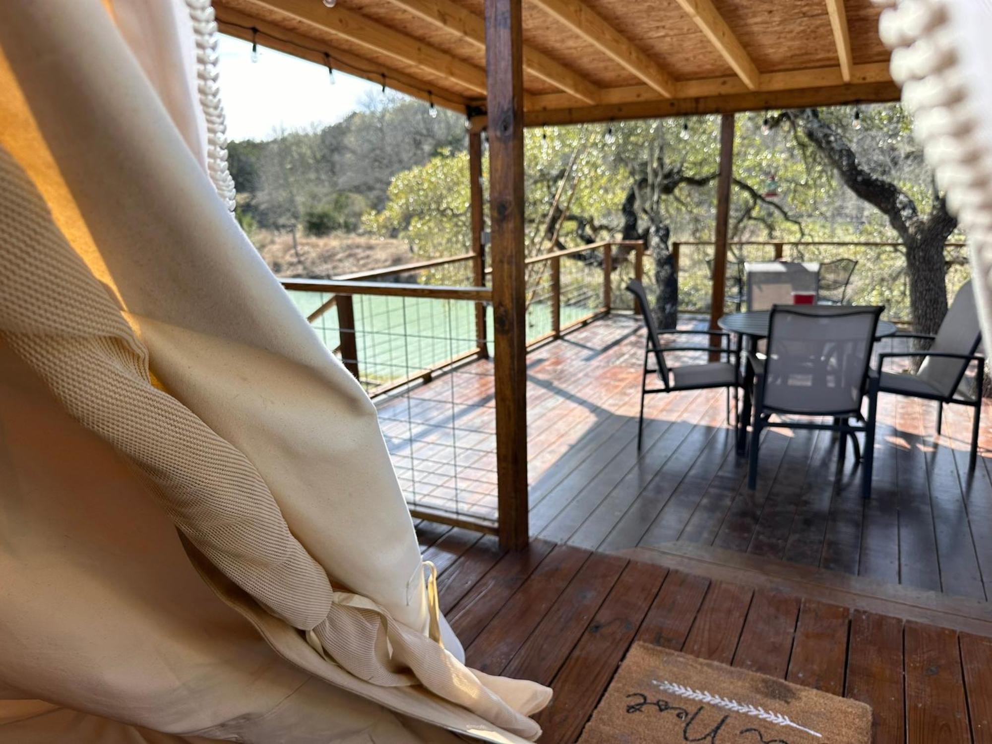 Bandera Stronghold - Cochise Tipi Exterior photo