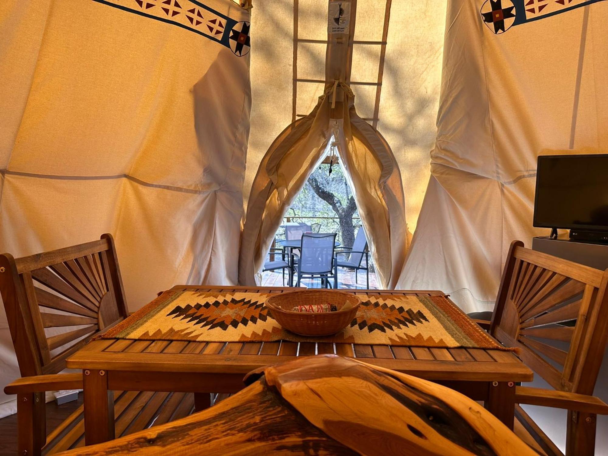 Bandera Stronghold - Cochise Tipi Exterior photo