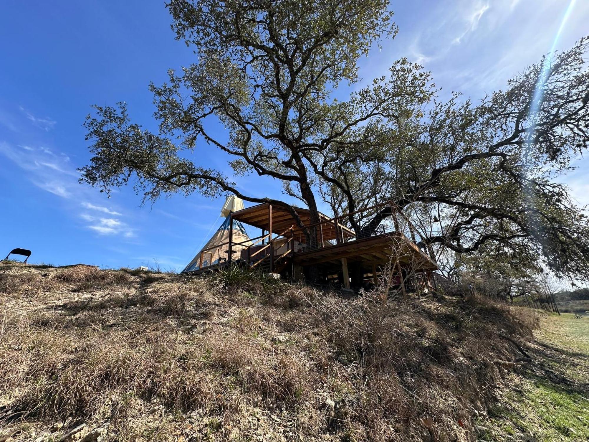 Bandera Stronghold - Cochise Tipi Exterior photo